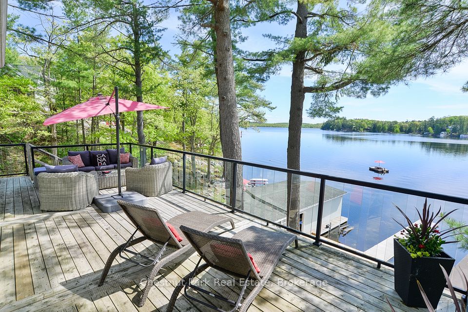 4458 Riverview
