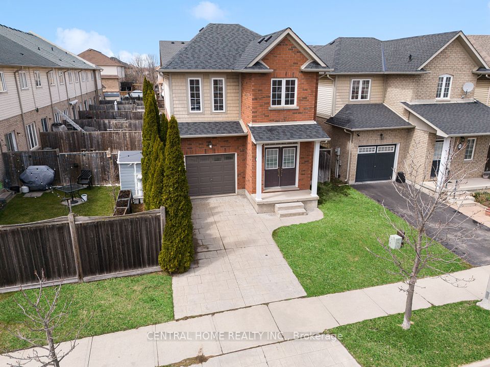 165 Palacebeach Trail, Hamilton, ON L8E 0C3