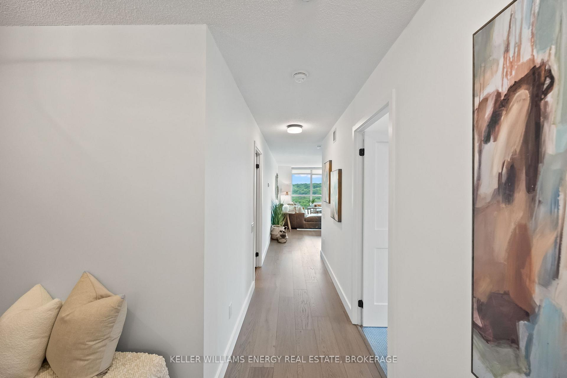 2 Bedrooms Condo at 1048 Broadview, Toronto For sale