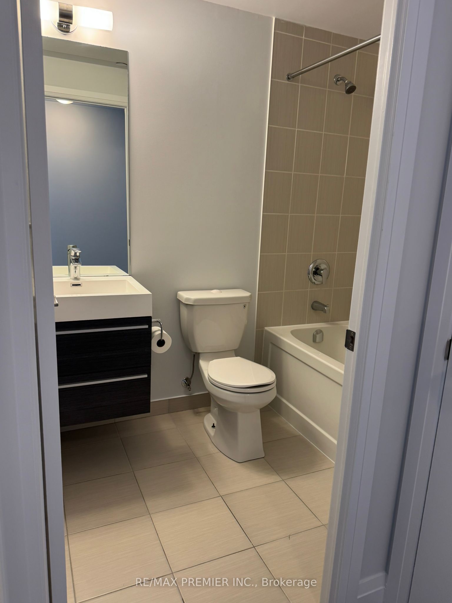 17 Zorra Street, #2103