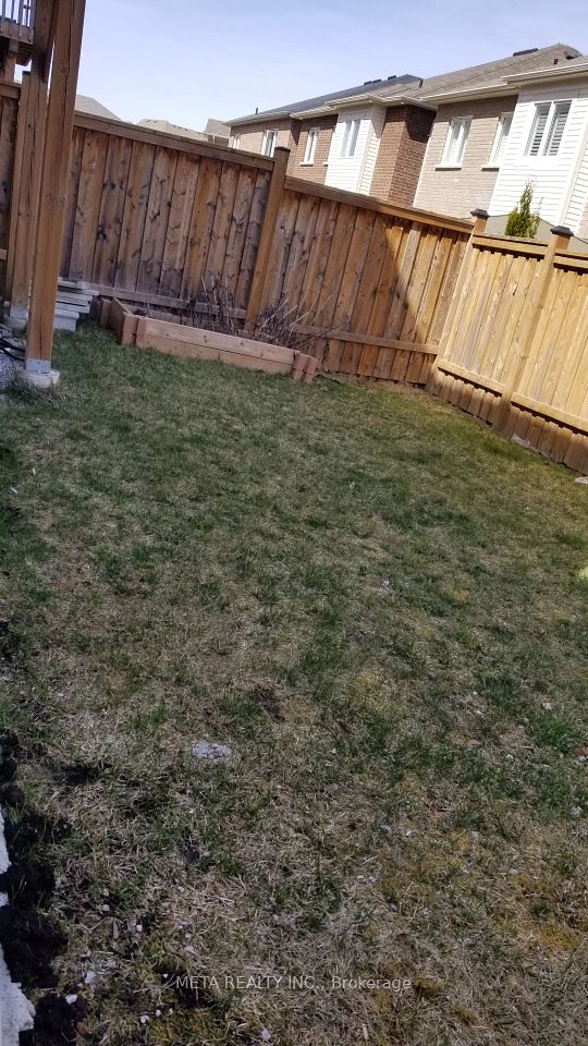 https://trreb-image.ampre.ca/KdWvEYSre5HYH_UwTDedfgHU0JQxwBkRE7x6HOuU5gk/rs:fit:960:960/wm:.5:so:0:50:.4/wmsh:10/wmt:PHNwYW4gZm9yZWdyb3VuZD0nd2hpdGUnIGZvbnQ9JzY4Jz5NRVRBIFJFQUxUWSBJTkMuLCBCcm9rZXJhZ2U8L3NwYW4-/L3RycmViL2xpc3RpbmdzLzQxLzAzLzYxLzM3L3AvMWI4ZWRmMzMtODg1OS00NWJmLWJjYjctMzUwNjAyMmFkNTNhLmpwZw.jpg
