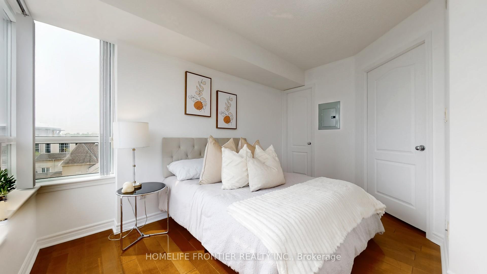 1 Bedroom Condo at 2 Rean, Toronto For sale