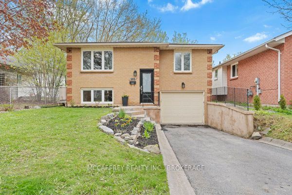 105 Dauphin