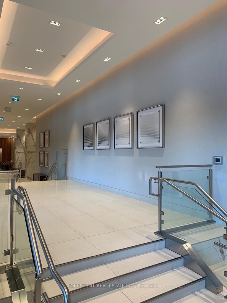 1 Bedroom Condo at 30 Shore Breeze, Toronto For sale