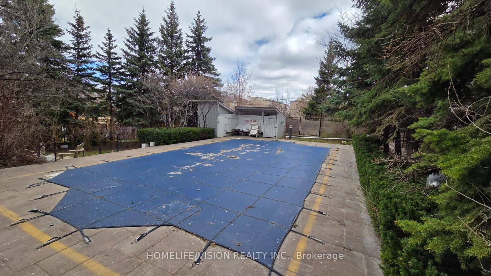 2 Bedrooms Condo at 35 Finch,  Toronto For sale