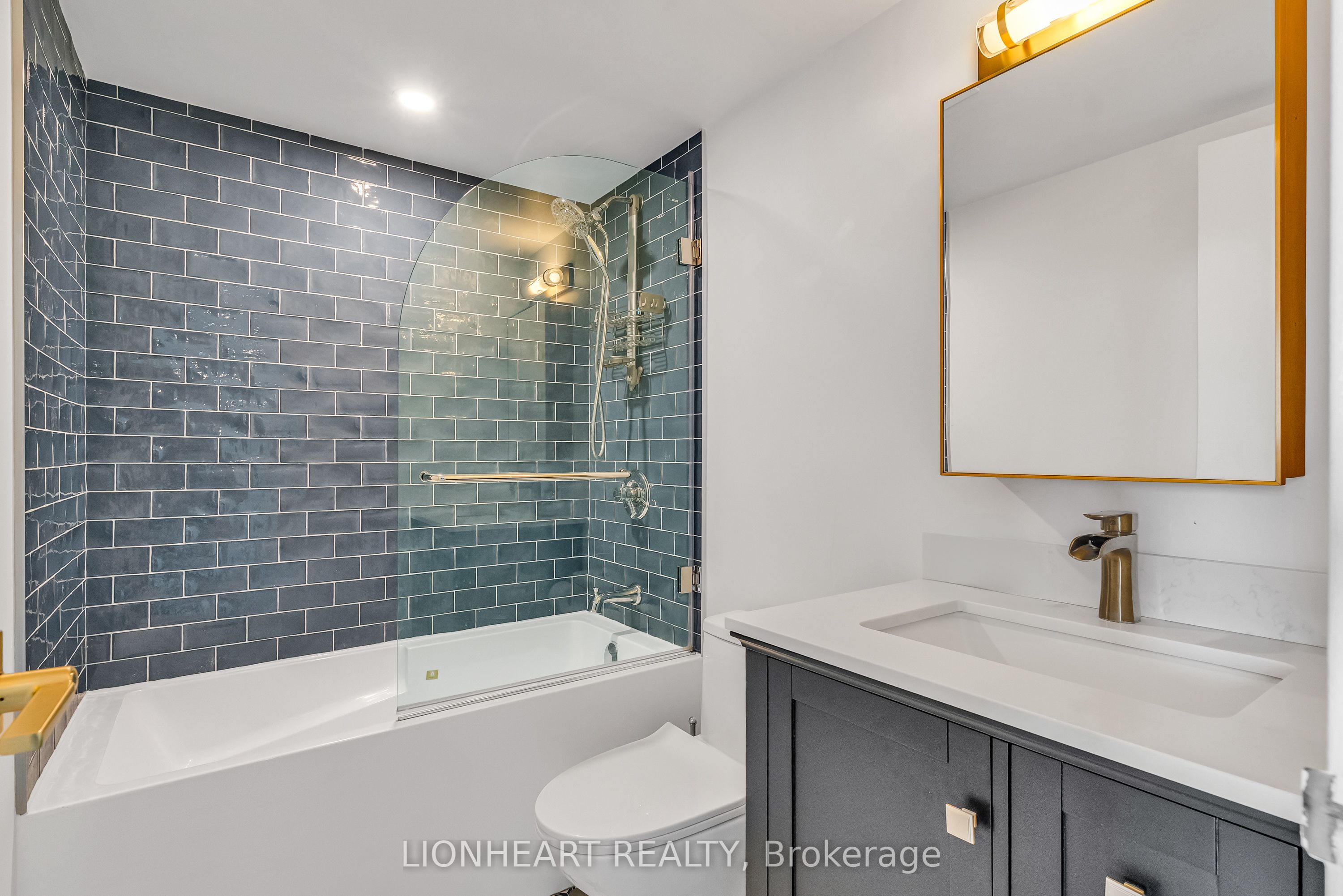 40 Homewood Avenue, #2608