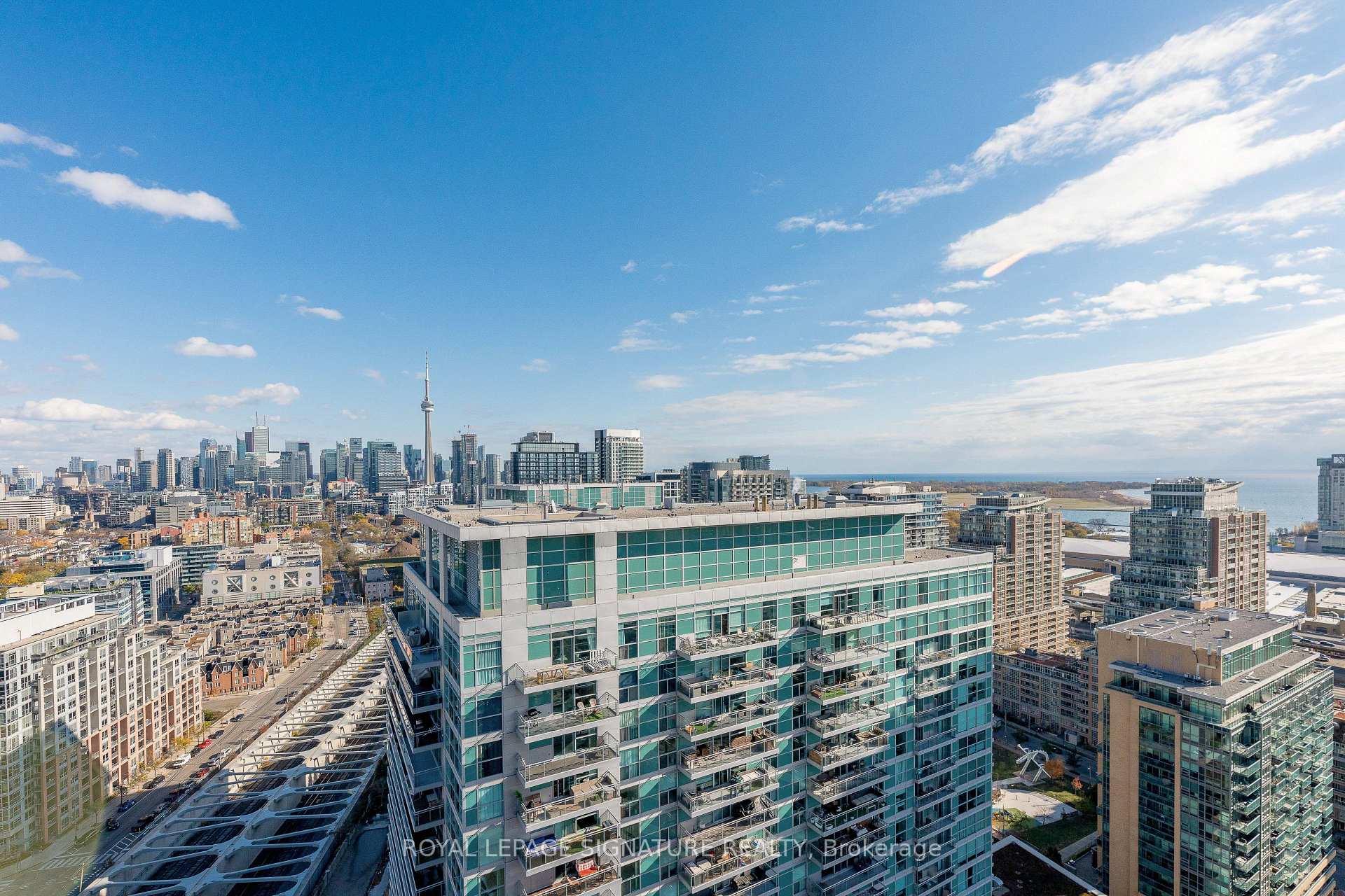 2 Bedrooms Condo at 125 Western Battery, Toronto For sale
