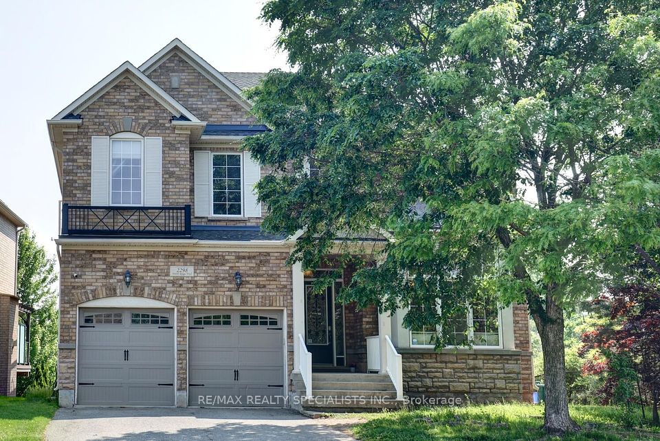 2298 North Ridge