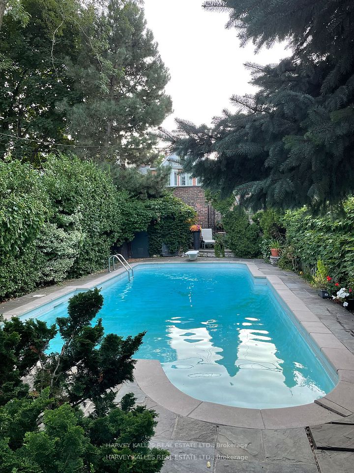 296 Glen Road