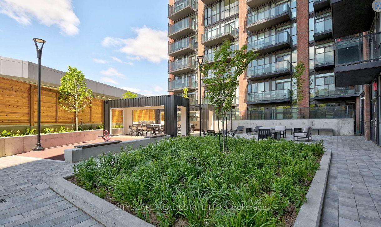3 Bedrooms Condo at 2300 St Clair, Toronto For sale