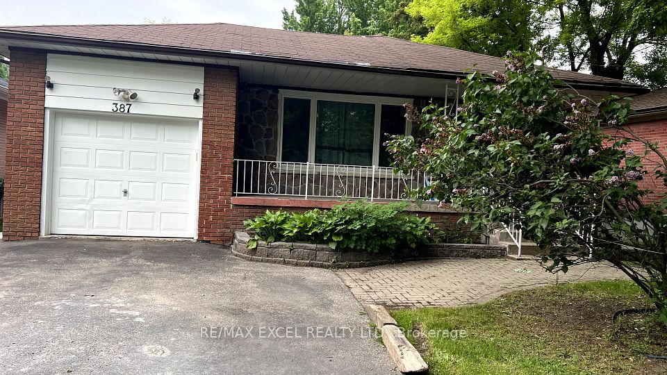 387 Crosby