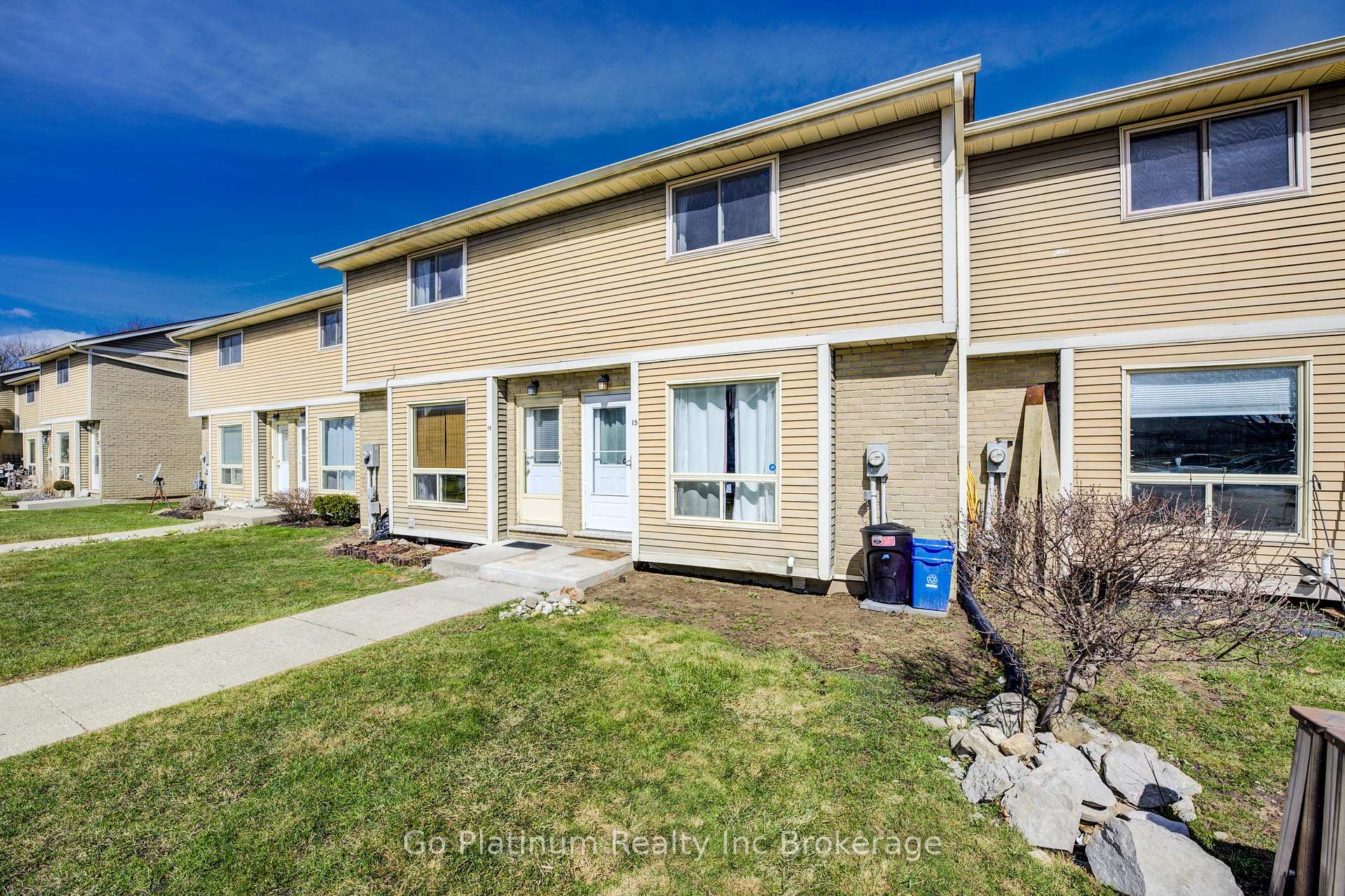 #15 - 871 Parkinson Road, Woodstock, ON N4S 8S7 #15