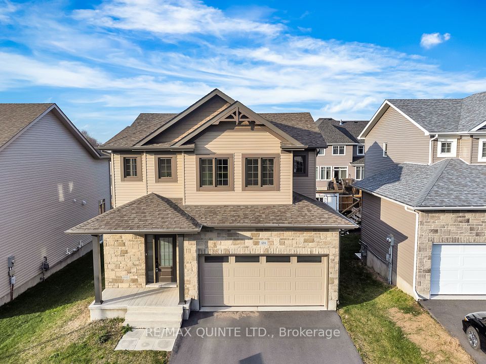 1211 Waterside