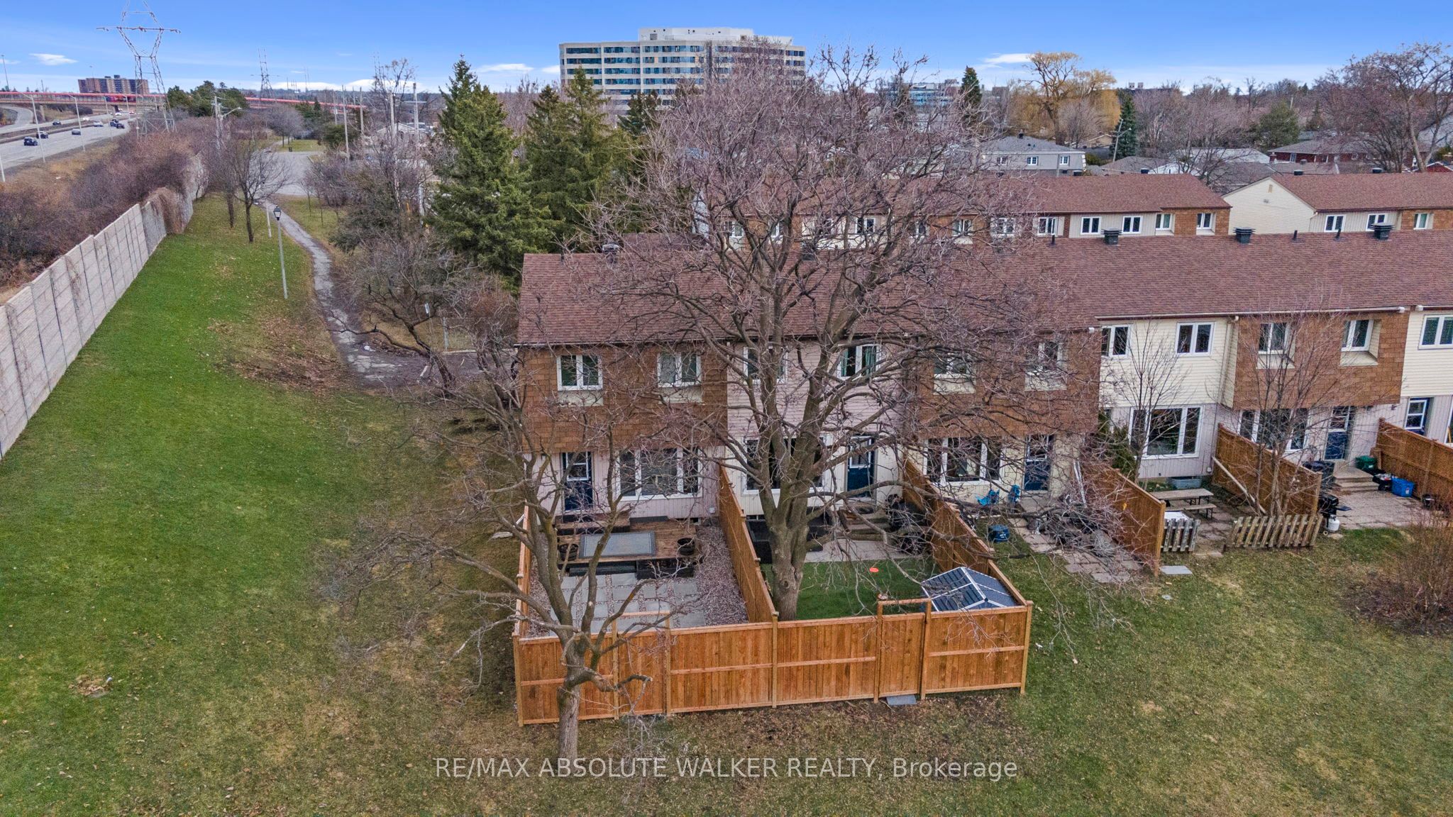 1300 Alness Court, #14
