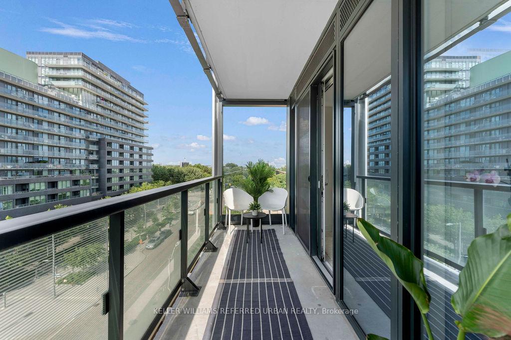3 Bedrooms Condo at 35 Rolling Mills, Toronto For sale