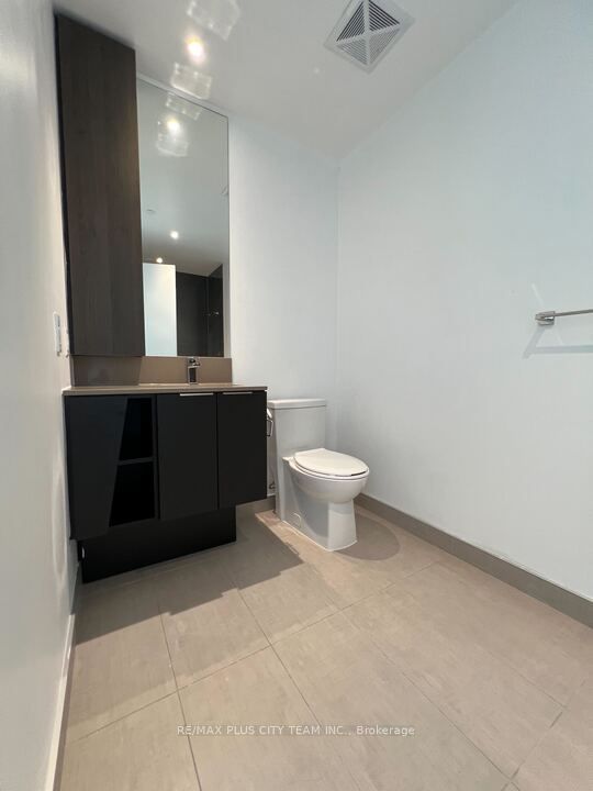 3900 Confederation Parkway E, #1412