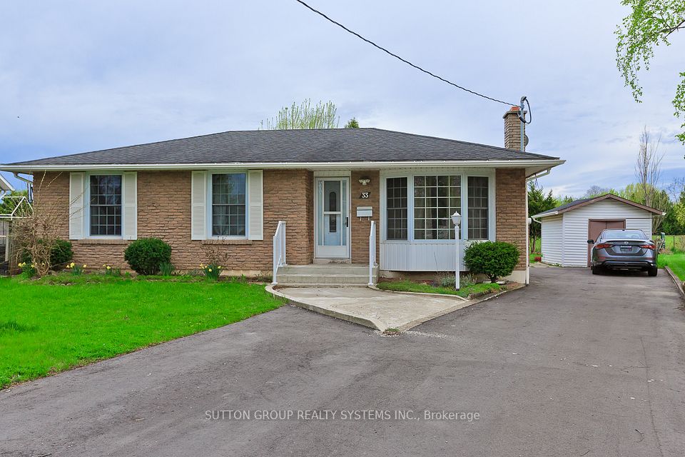 33 CRESCENTWOOD