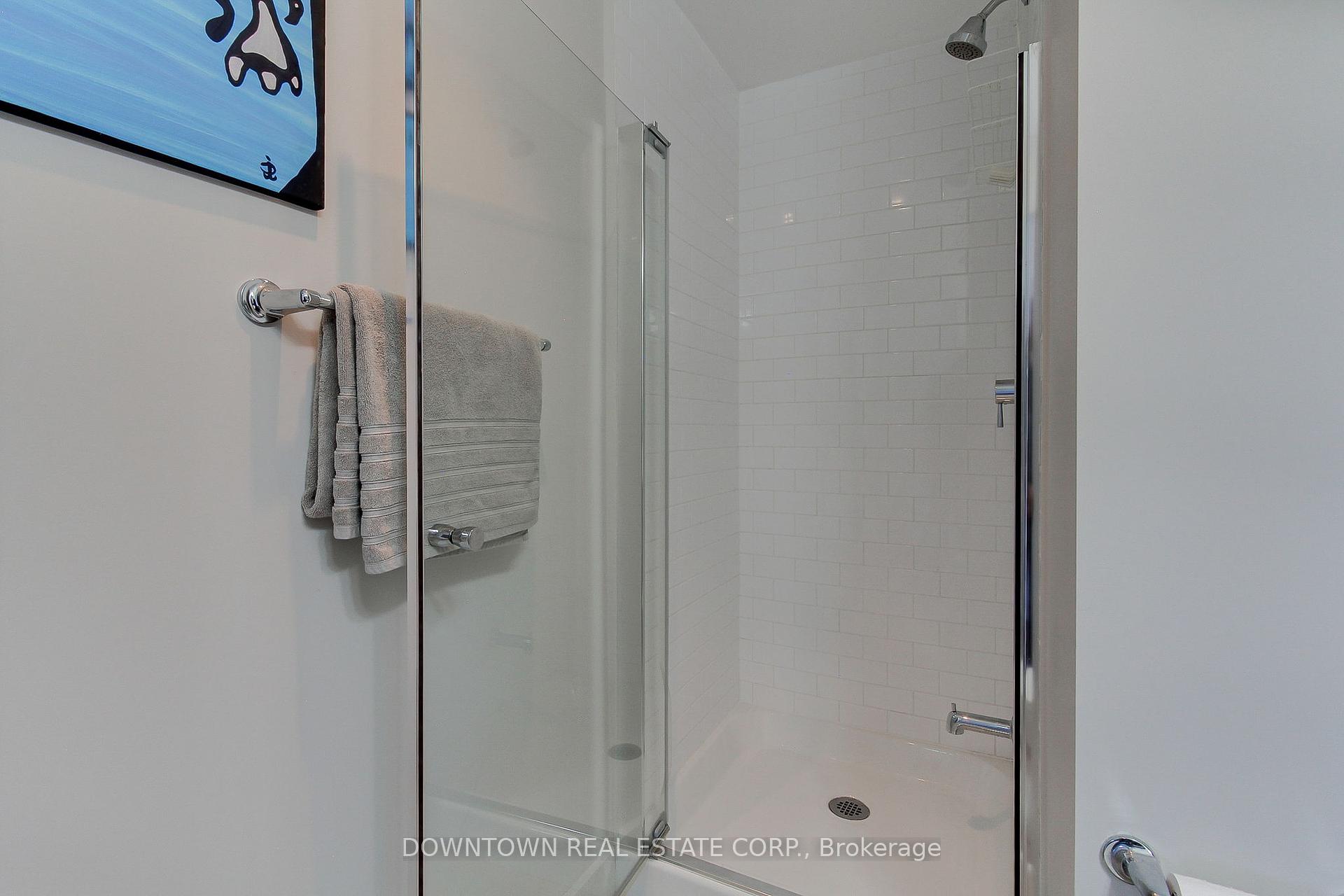 2 Bedrooms Condo at 53 Colgate, Toronto For sale