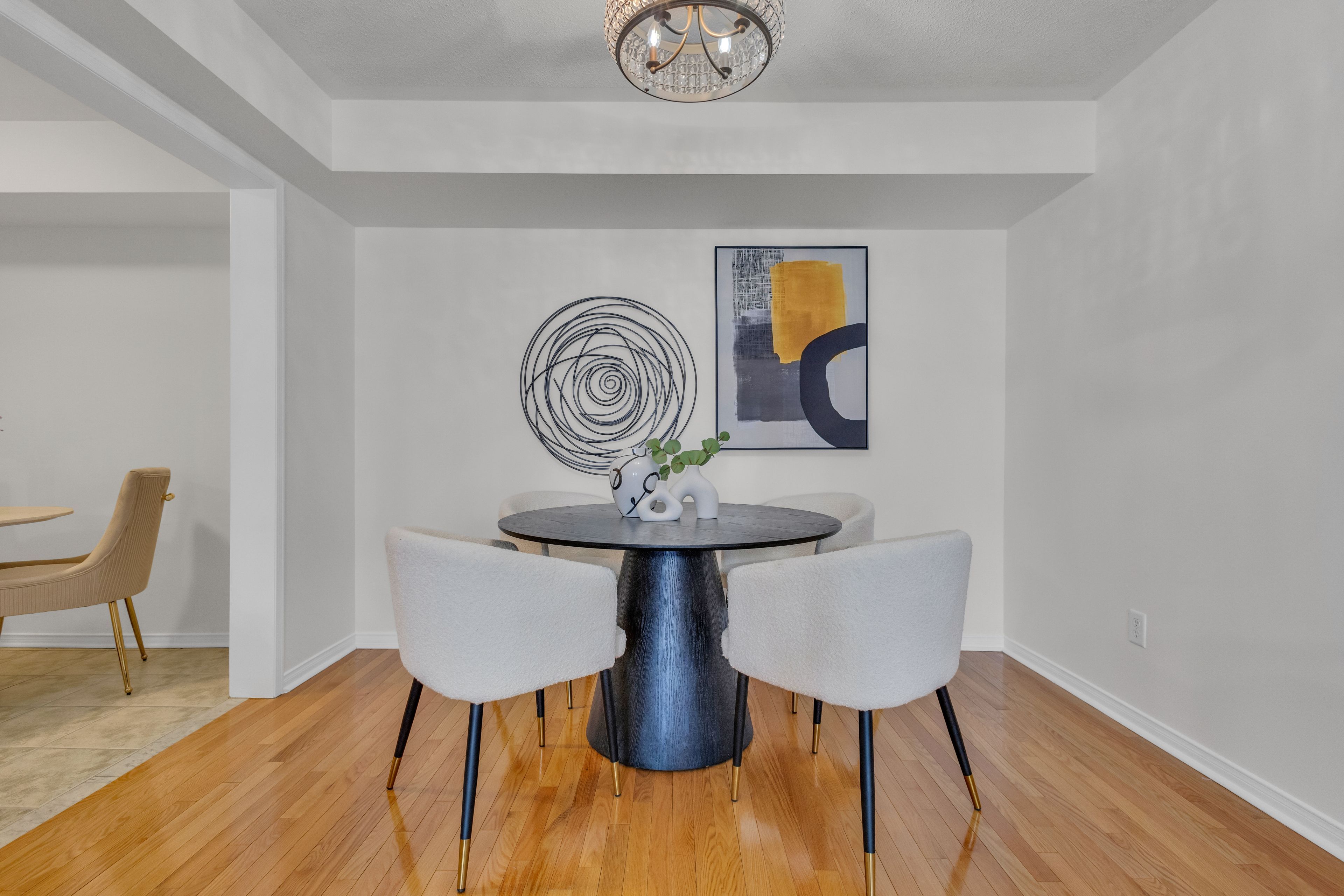 66 Sidney Belsey Crescent 201