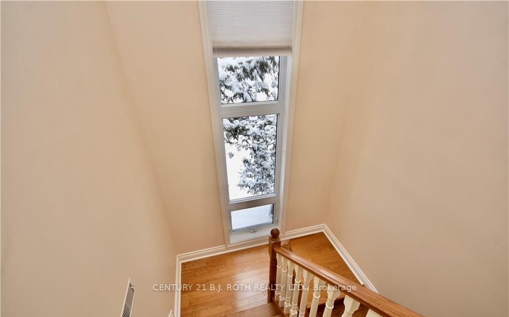 60 BALSAM Street, Tiny, ON L0L 1P1
