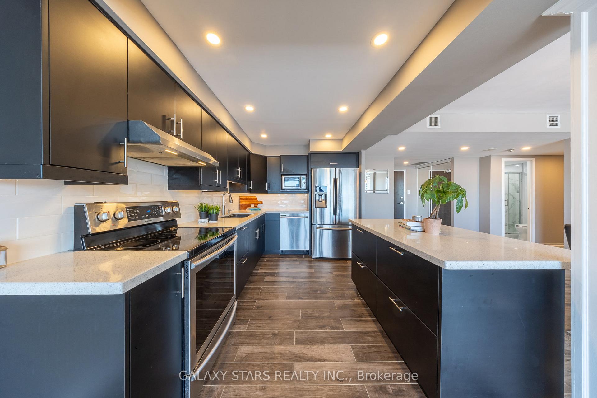 2 Bedrooms Condo at 4725 Sheppard,  Toronto For sale