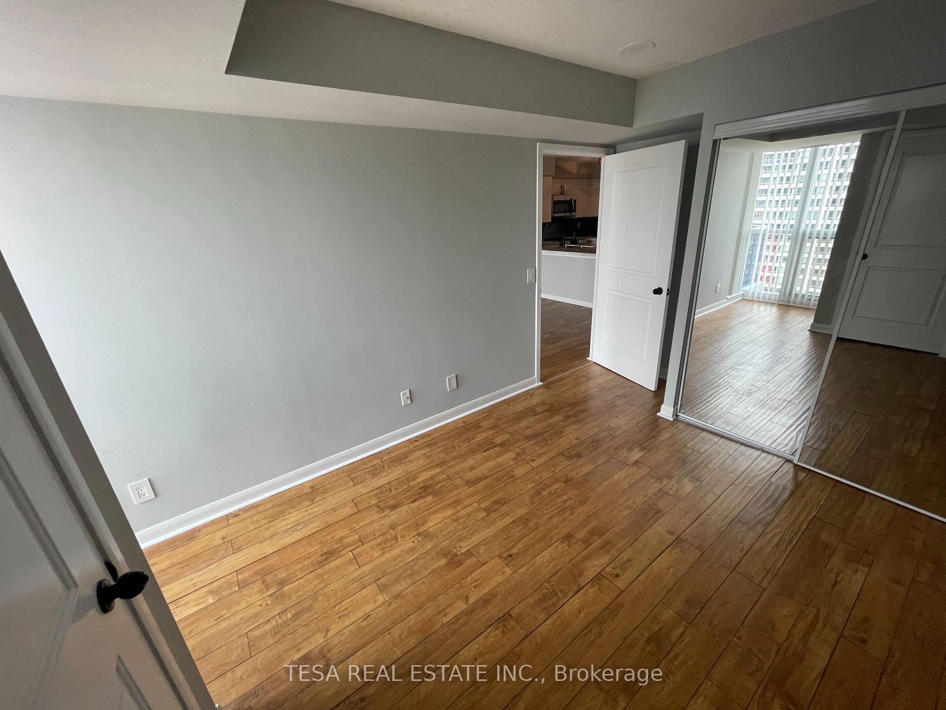 3 Bedrooms Condo at 4968 Yonge,  Toronto For sale