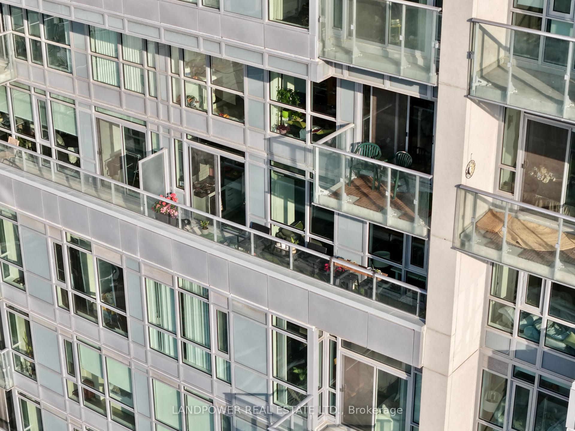 1 Bedroom Condo at 30 Nelson, Toronto For sale