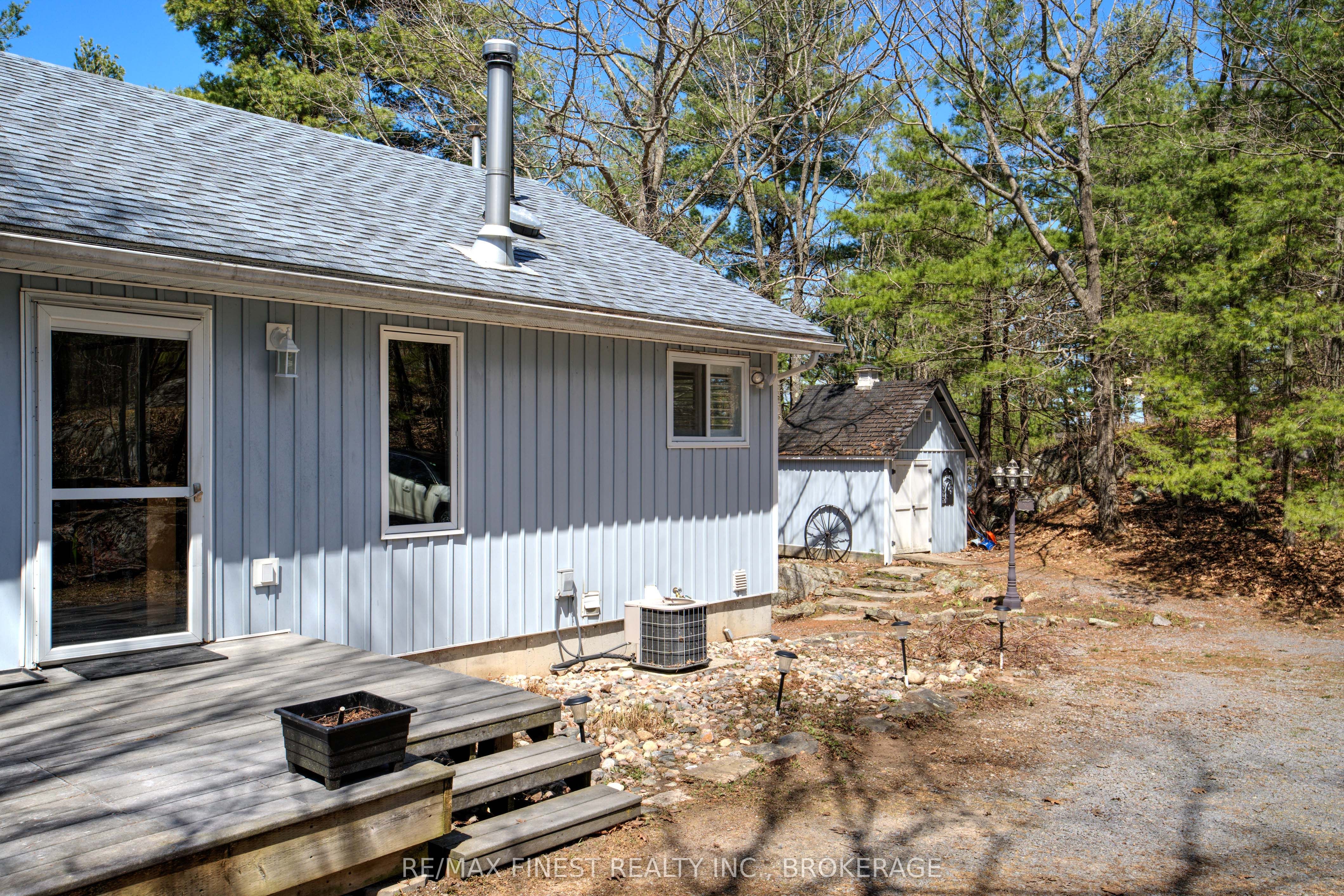 1395 Fifth Lake Road, Central Frontenac, ON K0H 2K0