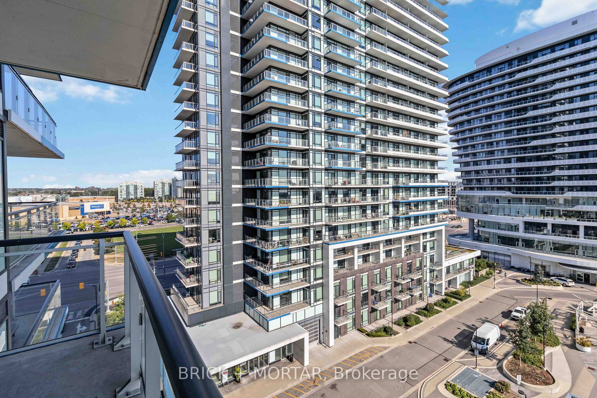 1 Bedroom Condo at 2560 Eglinton, Mississauga For sale