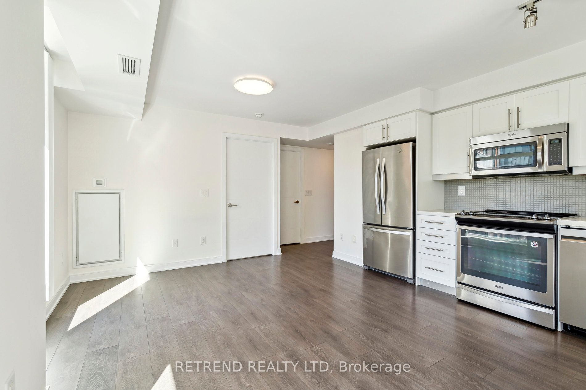 525 Adelaide Street W, #1116