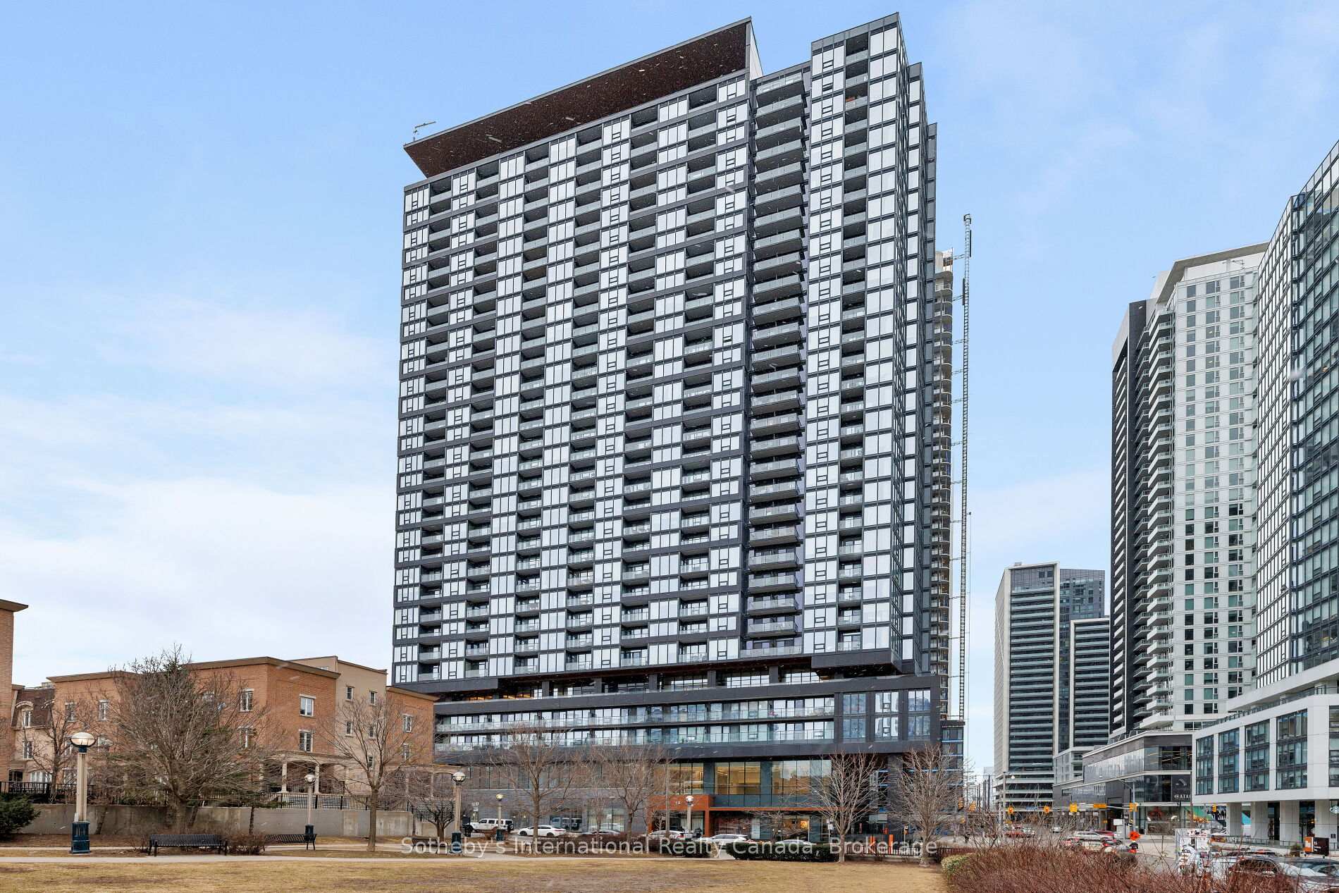 3 Bedrooms Condo at 19 Western Battery,  Toronto For sale