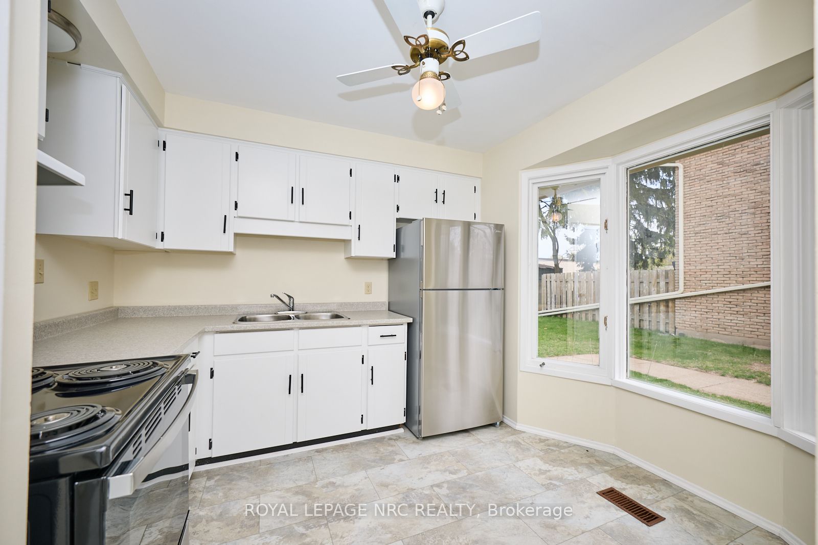 75 Ventura Drive, #23