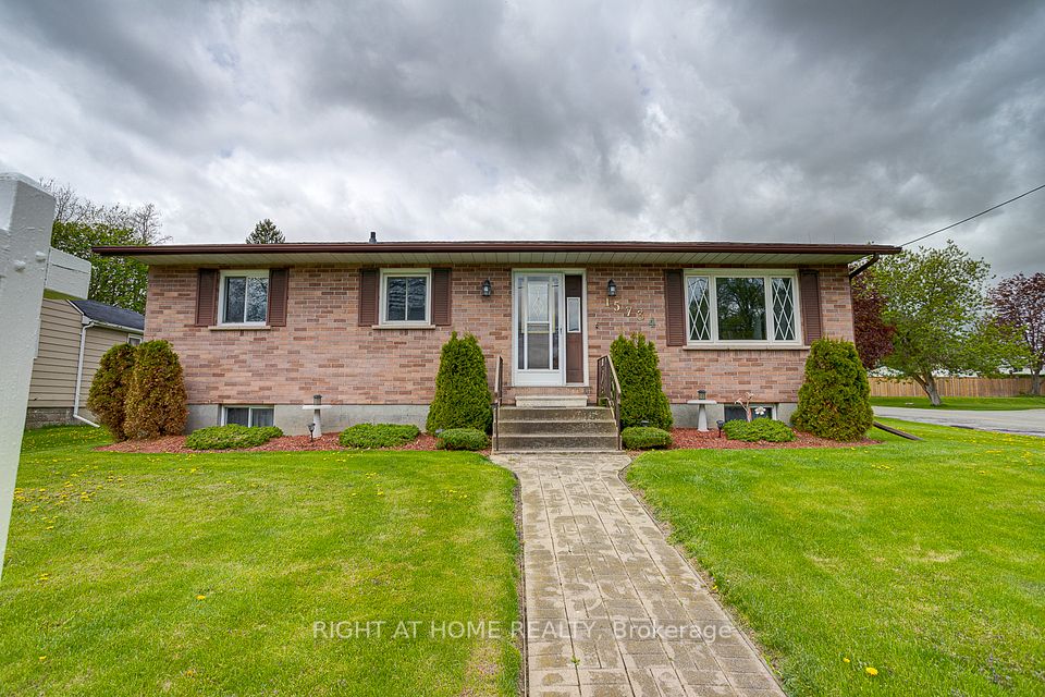 15734 Simcoe