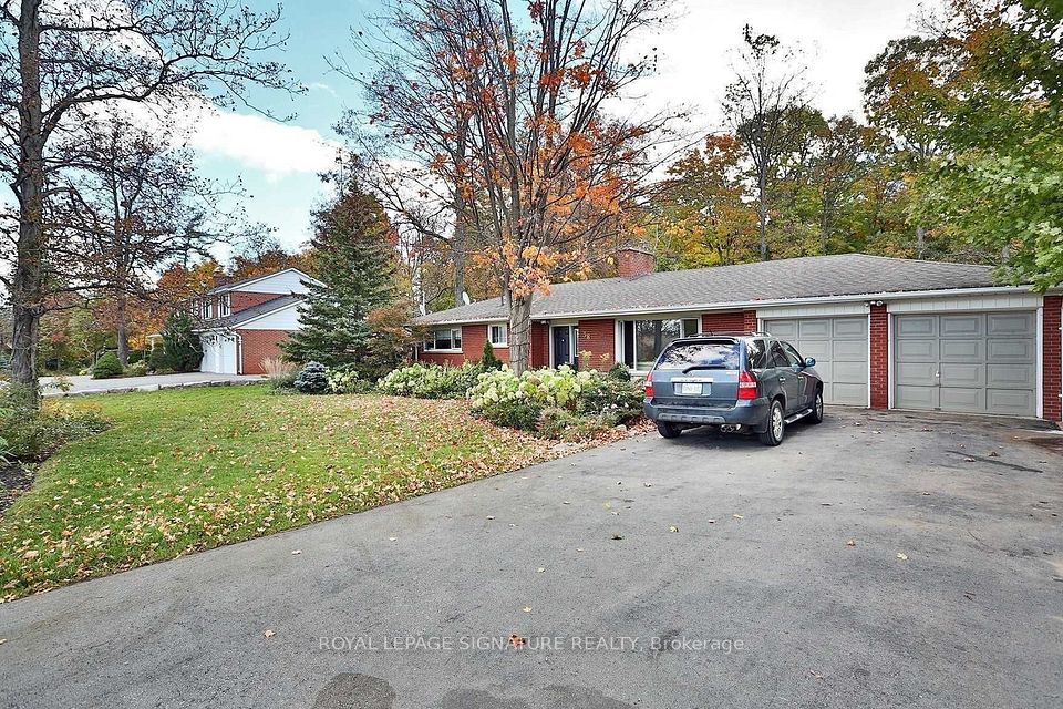 38 Burnhamthorpe