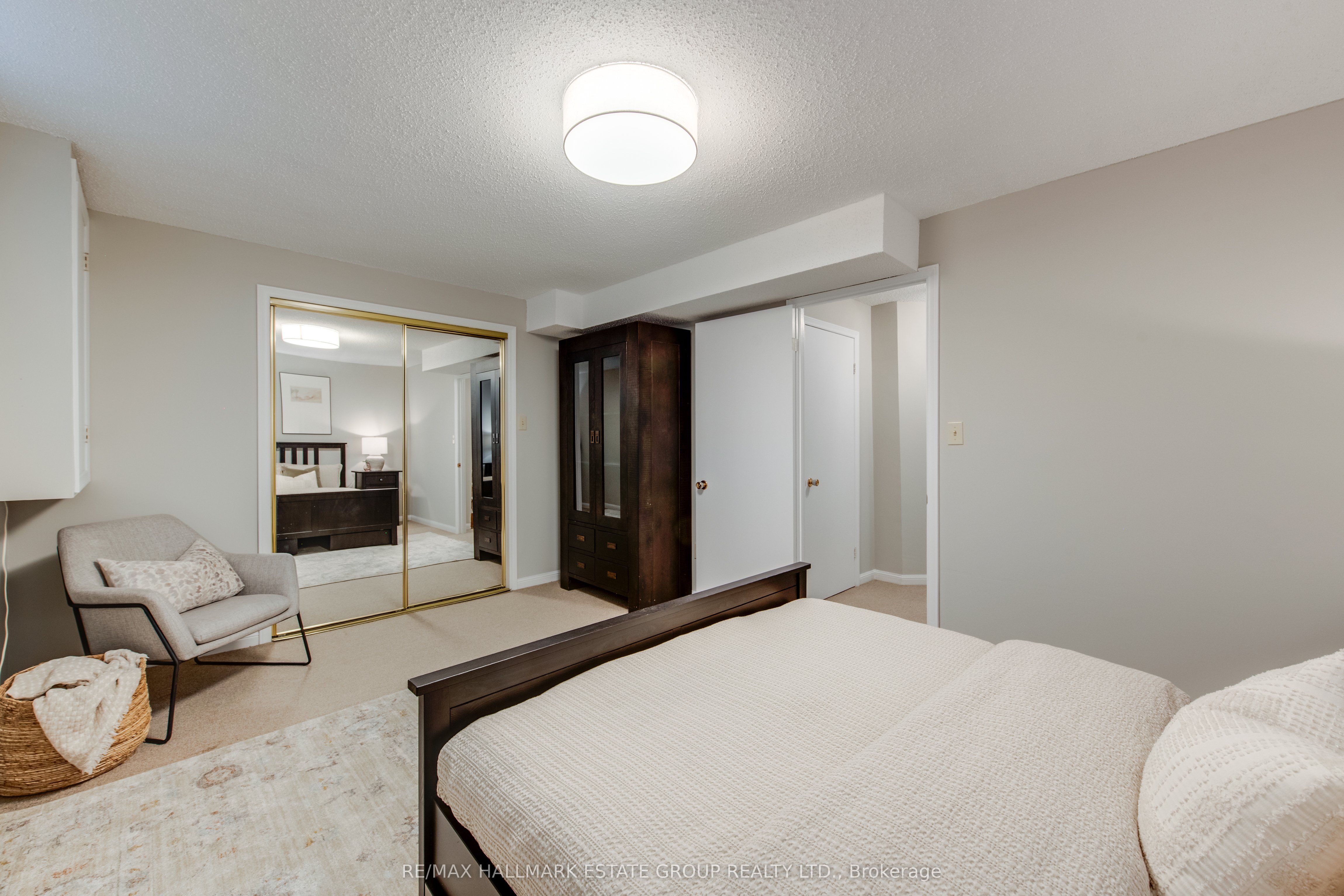50 Clarinda Drive
