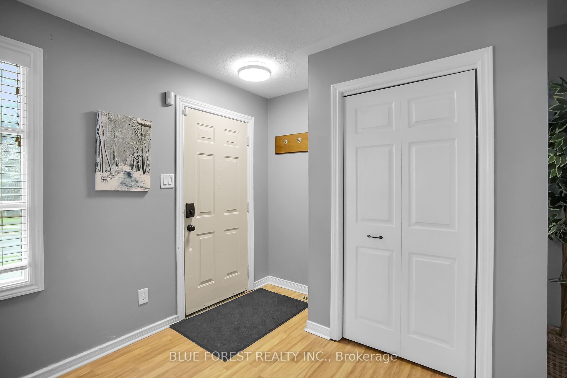 9 ARDSLEY Road, London North, ON N6G 2W3
