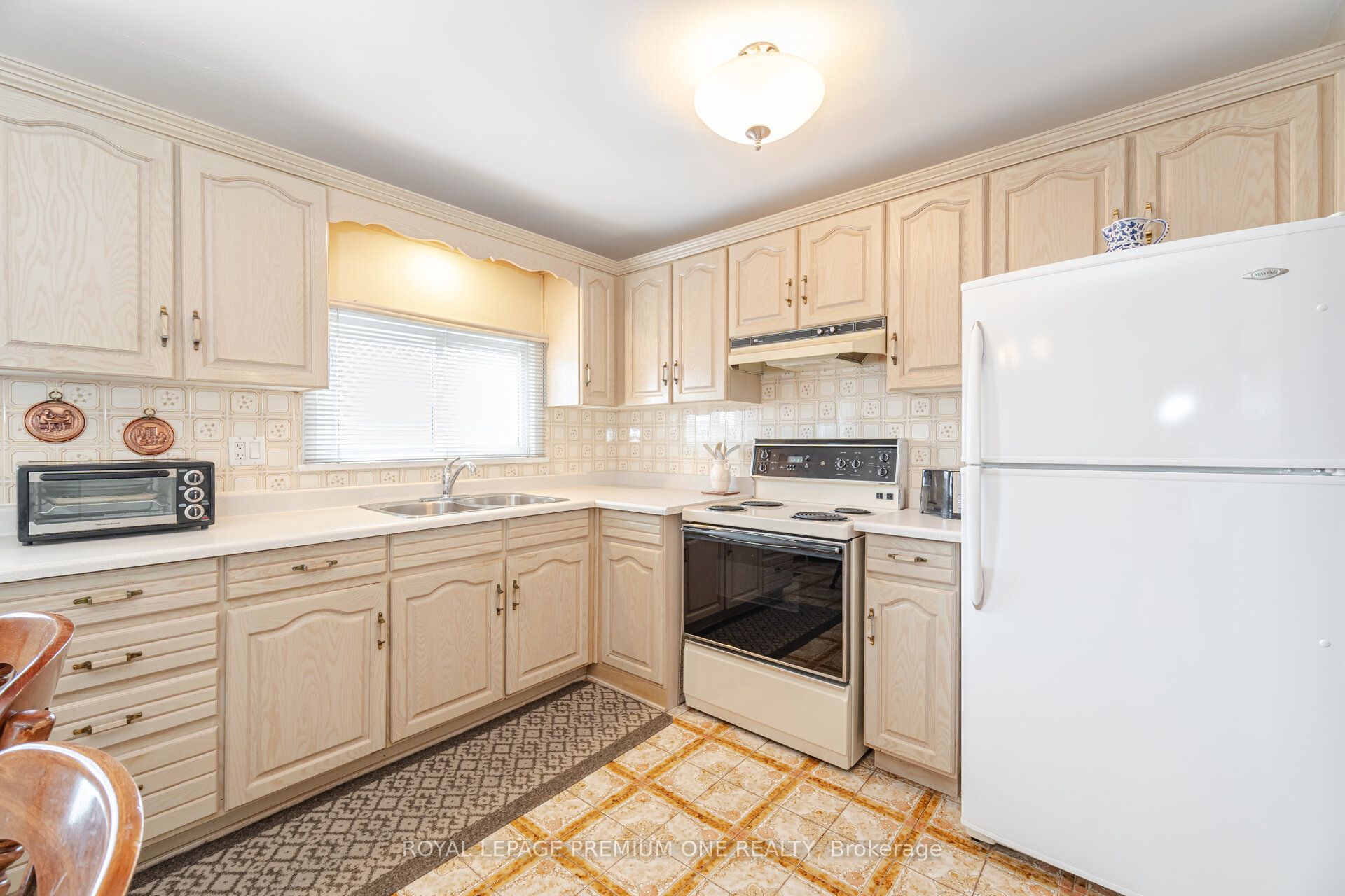 128 Hullmar Drive