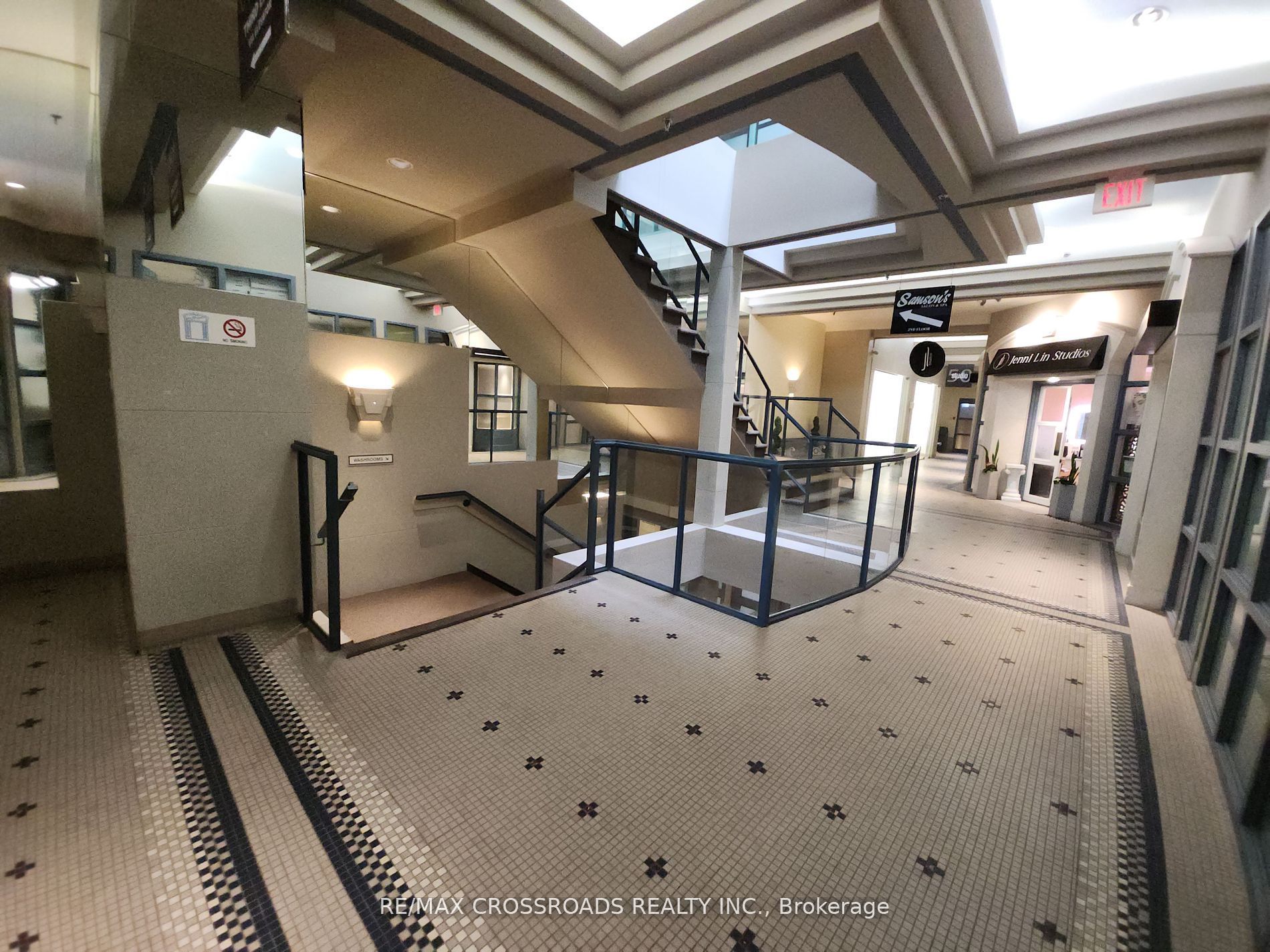 50 Dunlop Street E, #120