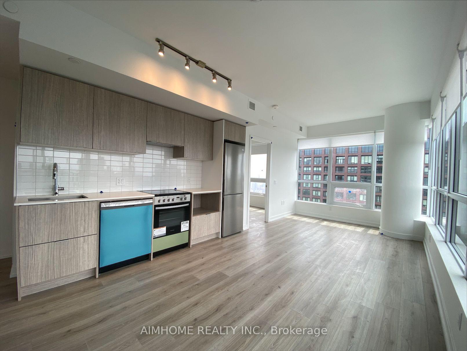 2 Bedrooms Condo at 395 Bloor, Toronto For sale