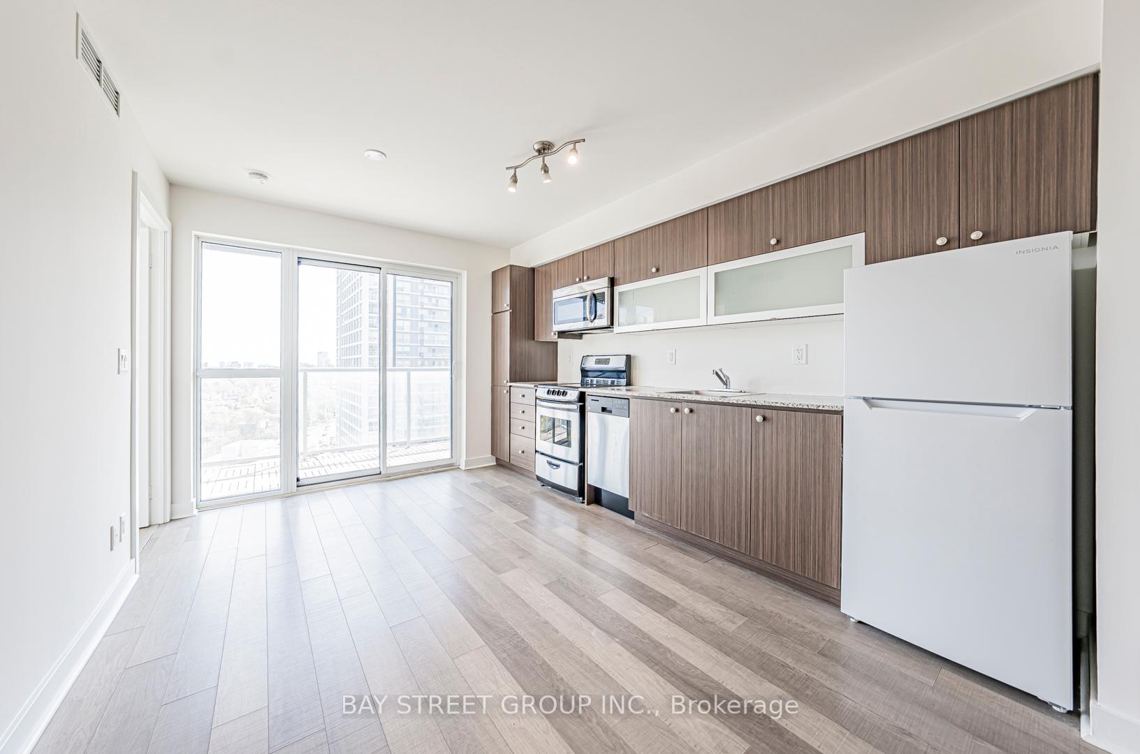 1 Bedroom Condo at 275 Yorkland, Toronto For sale