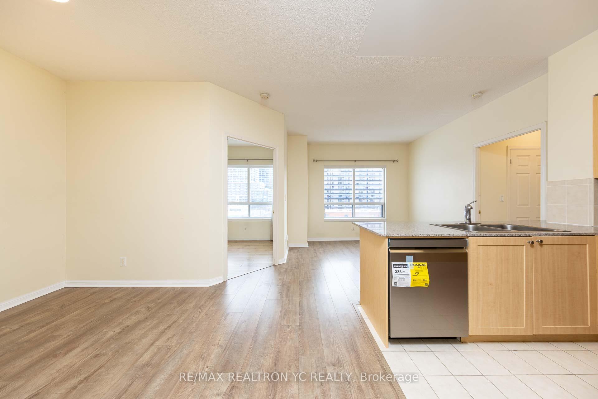 2 Bedrooms Condo at 5940 Yonge,  Toronto For sale