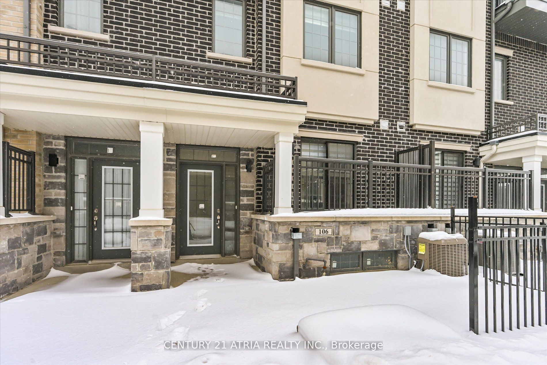 106 Clippers Crescent