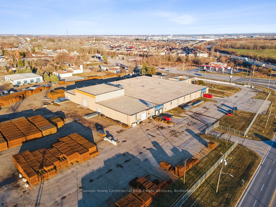 1185 Colborne