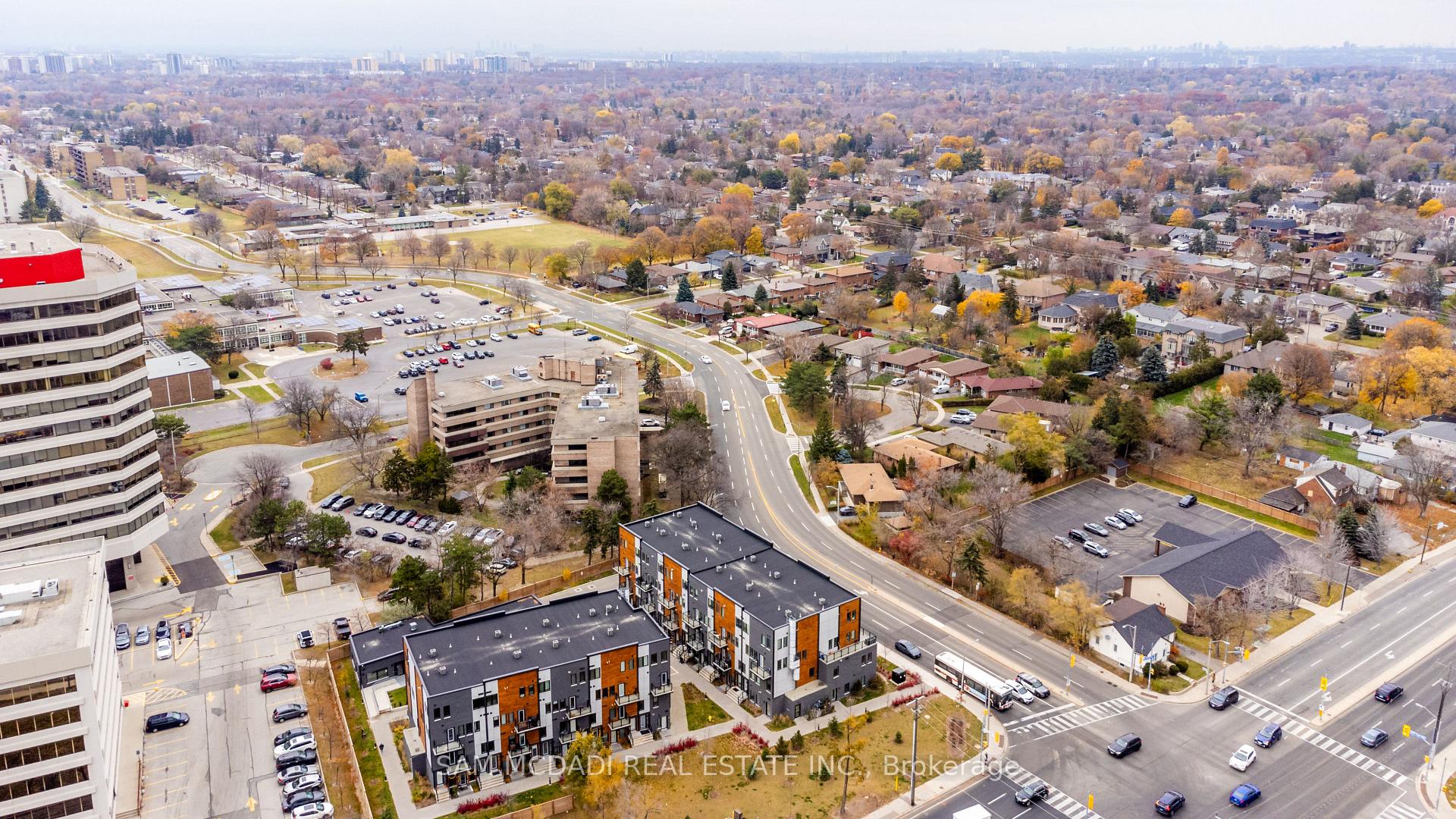 1 Bedroom Condo at 402 The East Mall,  Toronto For sale