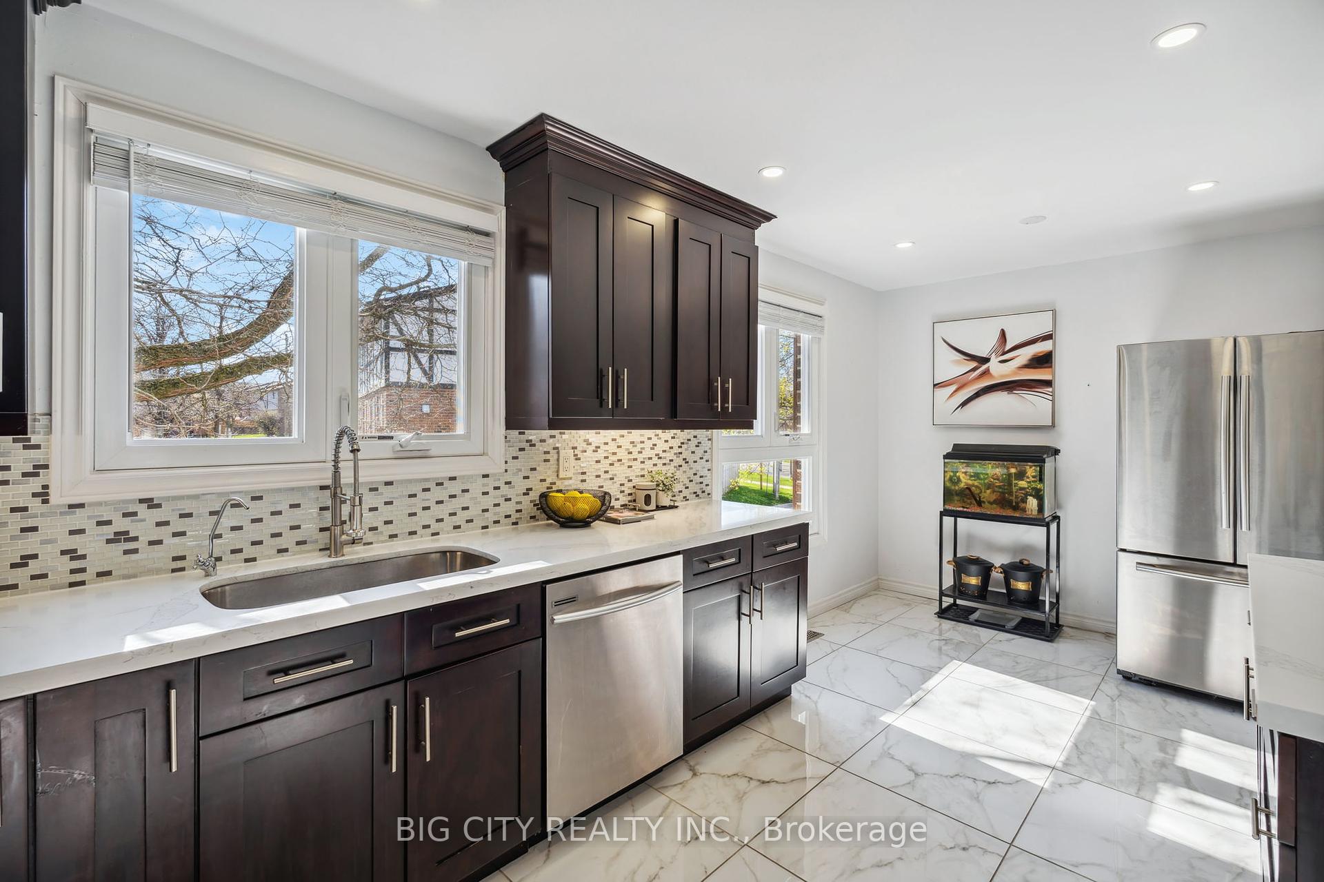 4 Bedrooms Condo at 321 Trudelle, Toronto For sale