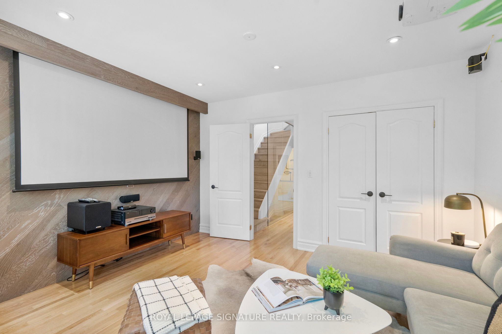 15 Boulton Avenue