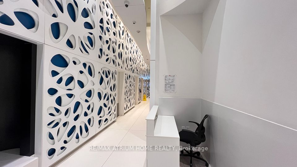 1 Bloor