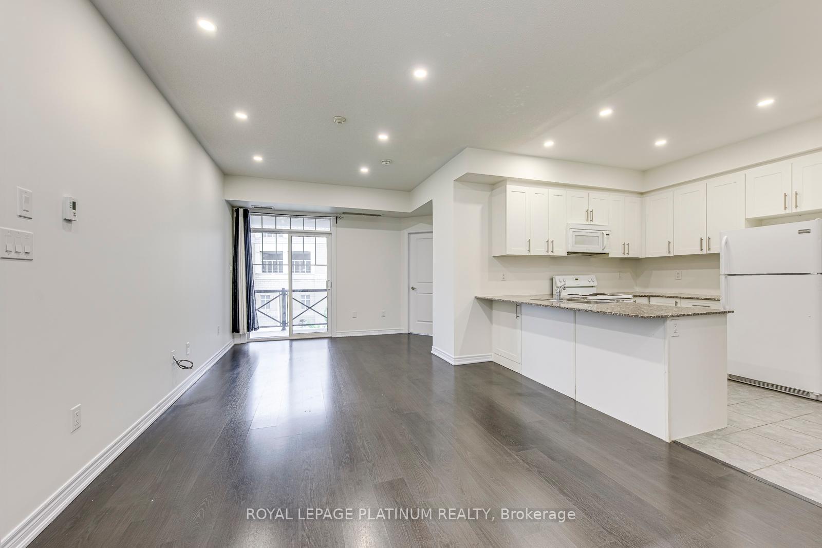 2 Bedrooms Condo at 2339 Sawgrass, Oakville For sale