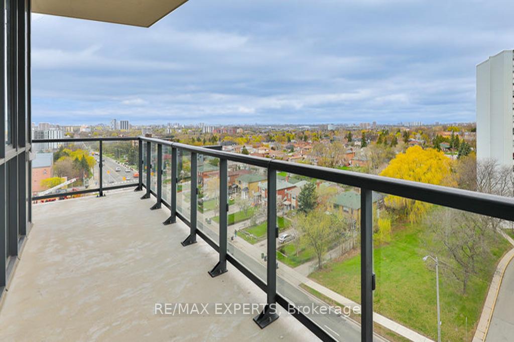 2 Bedrooms Condo at 1461 Lawrence, Toronto For sale