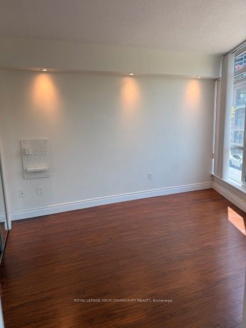 1055 Bay Street, #210